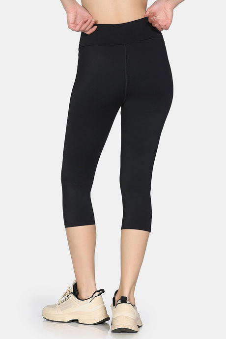 Zelocity Quick Dry 3/4Th Training Leggings- Jet Black — image 5